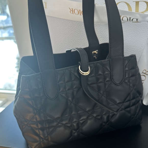 Dior Black Small Toujours Bag - Picture 8 of 13